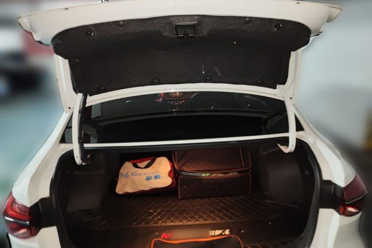 Used Chevrolet Monza 2019 RS 330T Automatic Sporty Edition China VI Standard Trunk