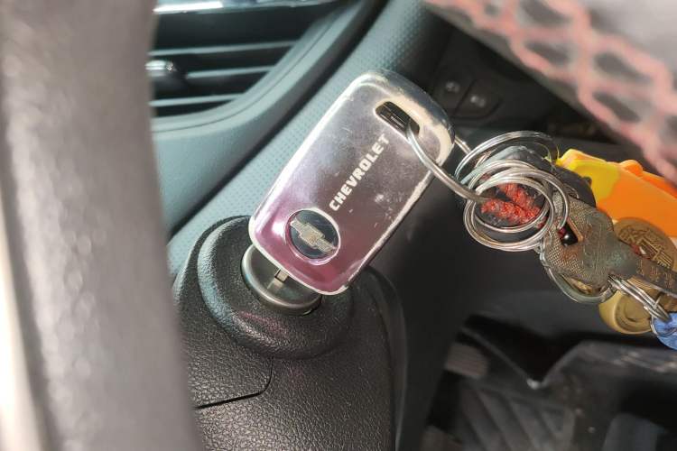 Used Chevrolet Monza 2019 Redline 320T Dual-Clutch Sporty Version China VI Standard Vehicle Key