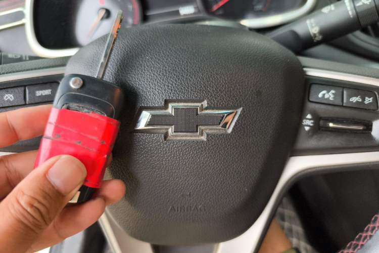 Used Chevrolet Monza 2019 RS 330T Automatic Comfort Edition China VI Standard Vehicle Key