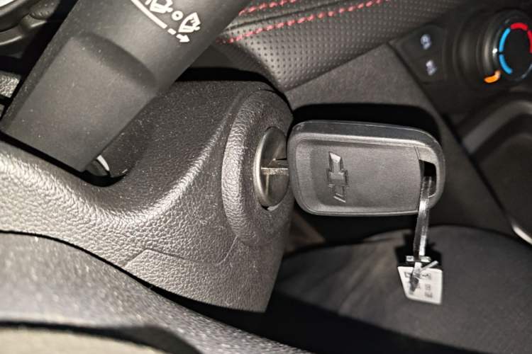 Used Chevrolet Monza 2019 RS 330T Automatic Comfort Edition China VI Standard Vehicle Key