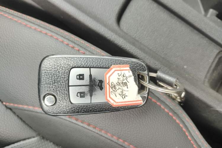 Used Chevrolet Monza 2019 Redline 320T Dual-Clutch Sporty Version China VI Standard Vehicle Key