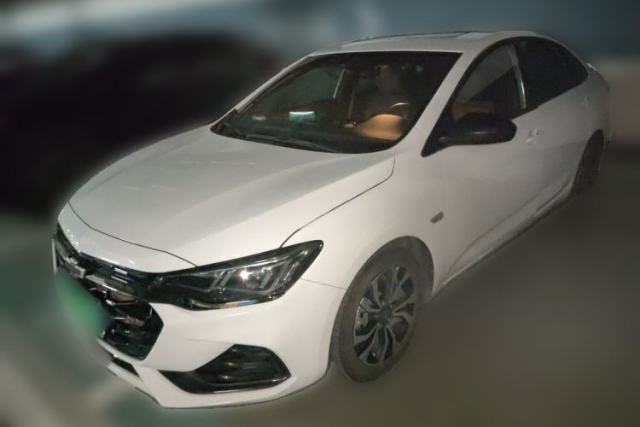 Używany Chevrolet Monza 2019 RS 330T Automatic Comfort Edition China VI Standard
