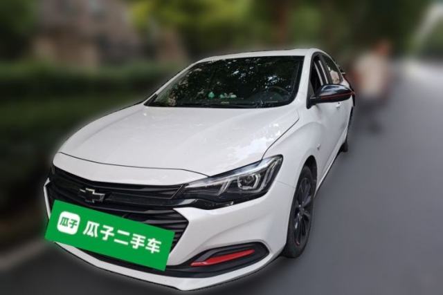 Chevrolet Monza 2019 Redline 320T Dual-Clutch Joyful Edition China VI Standard de segunda mano