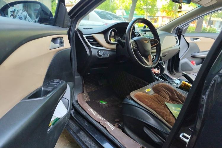 Used Chevrolet Monza 2020 320 Automatic Enjoyment Edition Driver Seat