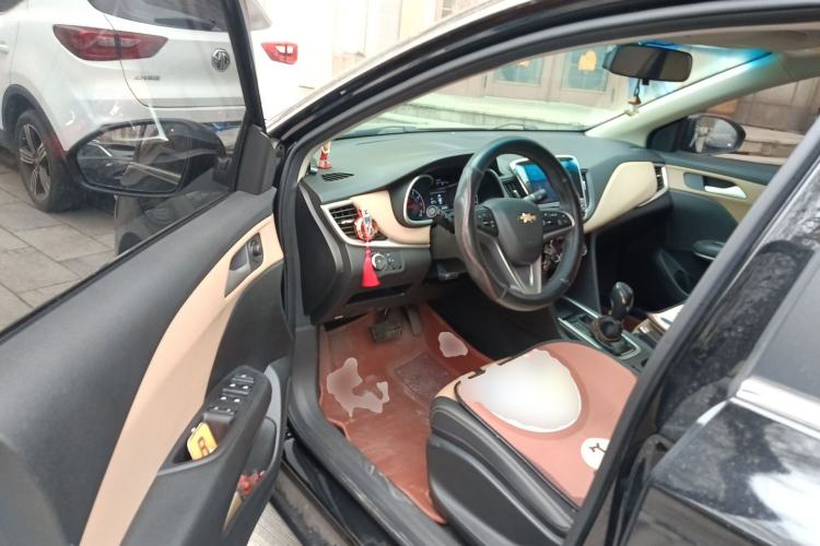 Used Chevrolet Monza 2020 320 Automatic Enjoyment Edition Driver Seat