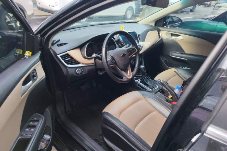 Used Chevrolet Monza 2020 320 Automatic Enjoyment Edition Driver Seat