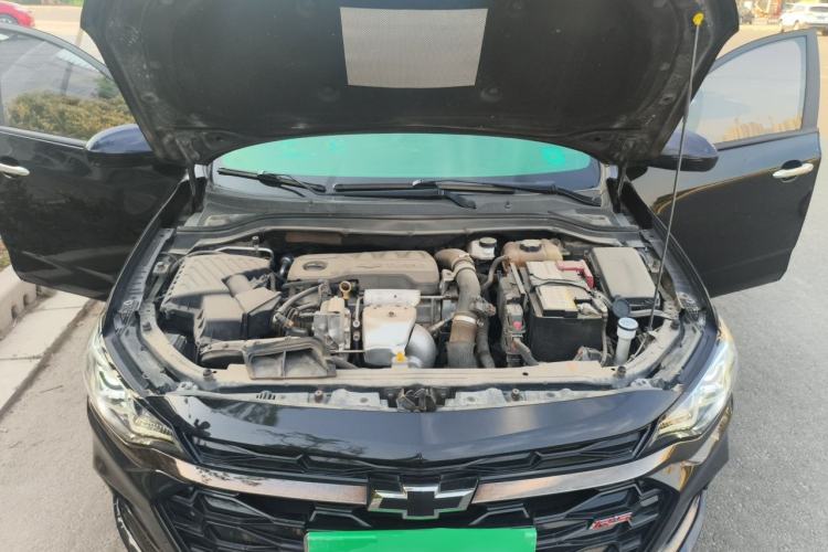 Used Chevrolet Monza 2020 Light Hybrid RS 330T Automatic Comfort Edition Engine Bay