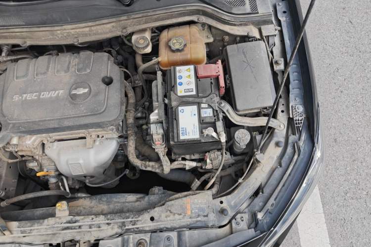 Used Chevrolet Monza 2020 320 Automatic Enjoyment Edition Engine Bay Left