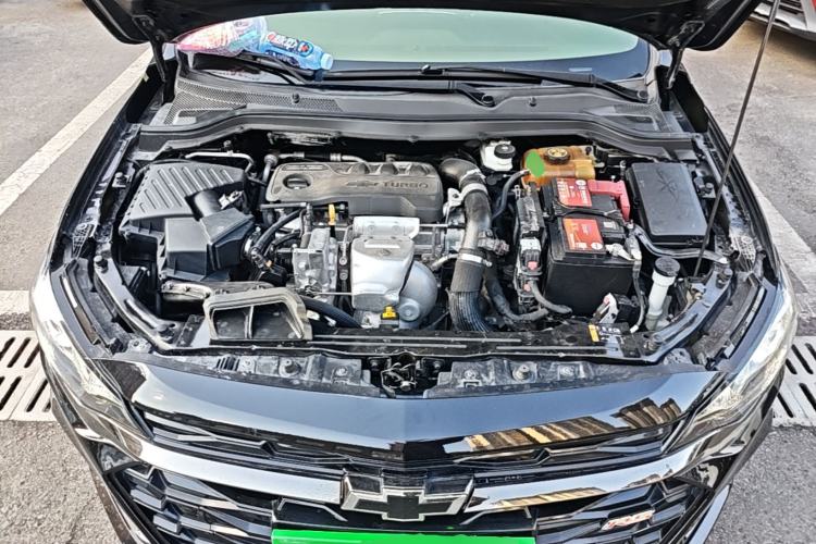 Used Chevrolet Monza 2020 Light Hybrid RS 330T Automatic Comfort Edition Engine Bay
