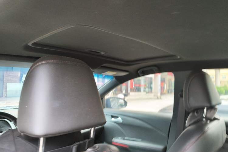 Used Chevrolet Monza 2020 Light Hybrid RS 330T Automatic Comfort Edition Headliner