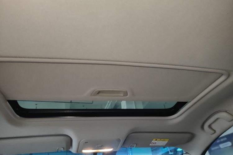Used Chevrolet Monza 2020 320 Automatic Enjoyment Edition Headliner