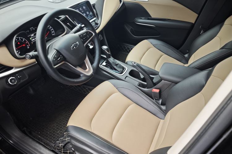 Used Chevrolet Monza 2020 320 Automatic Enjoyment Edition Interior 1