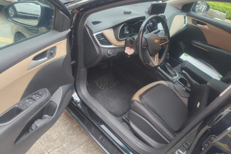 Used Chevrolet Monza 2020 320 Automatic Enjoyment Edition Interior 3