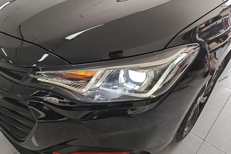 Used Chevrolet Monza 2020 Light Hybrid Redline 320T Dual-Clutch Thrilling Edition Left Front Headlight