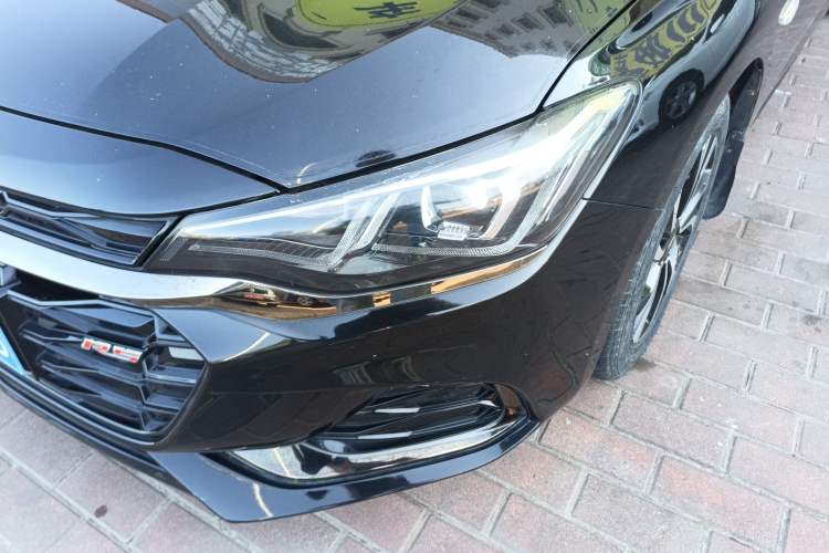 Used Chevrolet Monza 2020 Light Hybrid RS 330T Automatic Comfort Edition Left Front Headlight