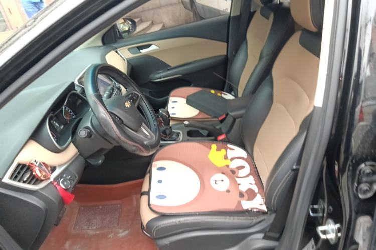 Used Chevrolet Monza 2020 320 Automatic Enjoyment Edition Left Front Seat