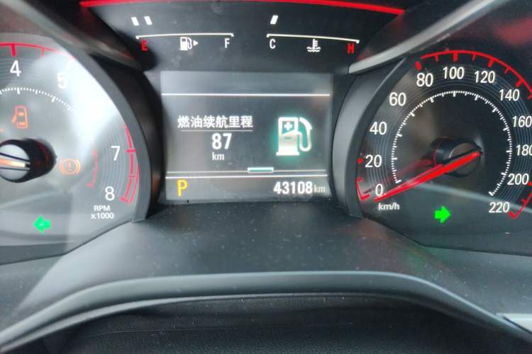 Used Chevrolet Monza 2020 Light Hybrid RS 330T Automatic Comfort Edition Odometer Close Up