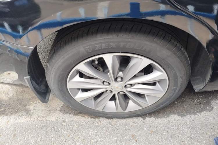 Used Chevrolet Monza 2020 320 Automatic Enjoyment Edition Right Rear Wheel Hub