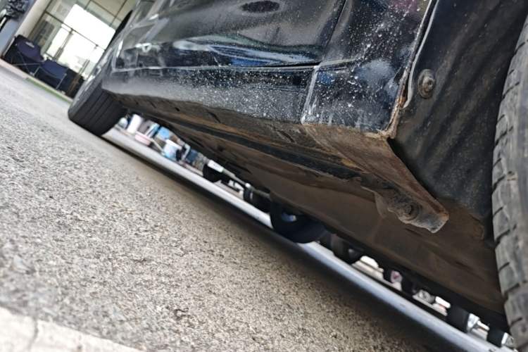Used Chevrolet Monza 2020 Light Hybrid RS 330T Automatic Comfort Edition Right Side Sill