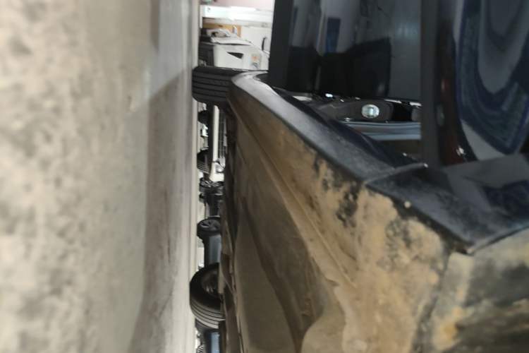 Used Chevrolet Monza 2020 320 Automatic Enjoyment Edition Right Side Sill