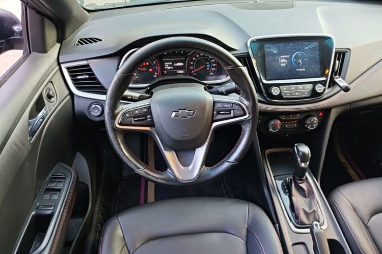 Used Chevrolet Monza 2020 Light Hybrid RS 330T Automatic Comfort Edition Steering Wheel