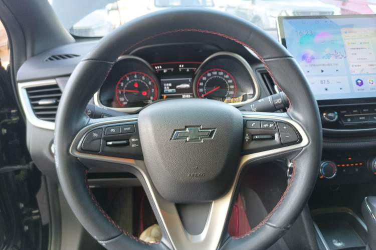 Used Chevrolet Monza 2020 Light Hybrid RS 330T Automatic Comfort Edition Steering Wheel