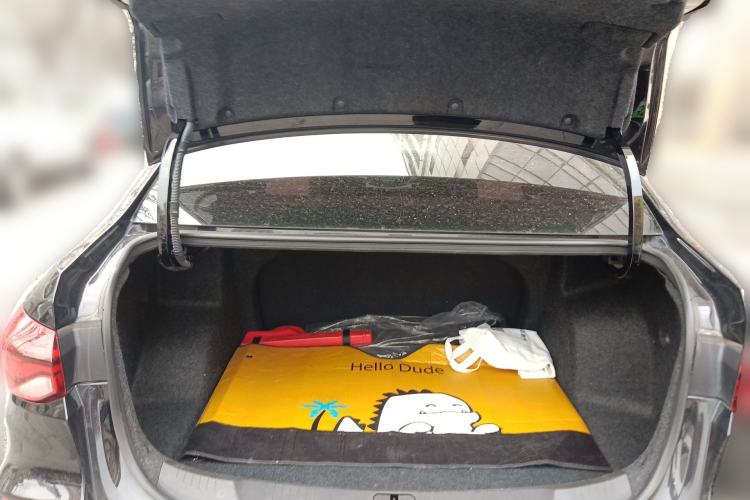 Used Chevrolet Monza 2020 320 Automatic Enjoyment Edition Trunk