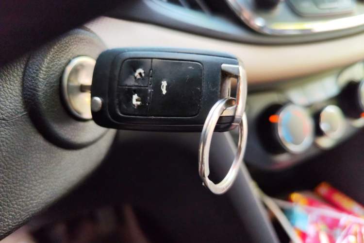 Used Chevrolet Monza 2020 320 Automatic Enjoyment Edition Vehicle Key