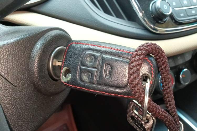 Used Chevrolet Monza 2020 320 Automatic Enjoyment Edition Vehicle Key