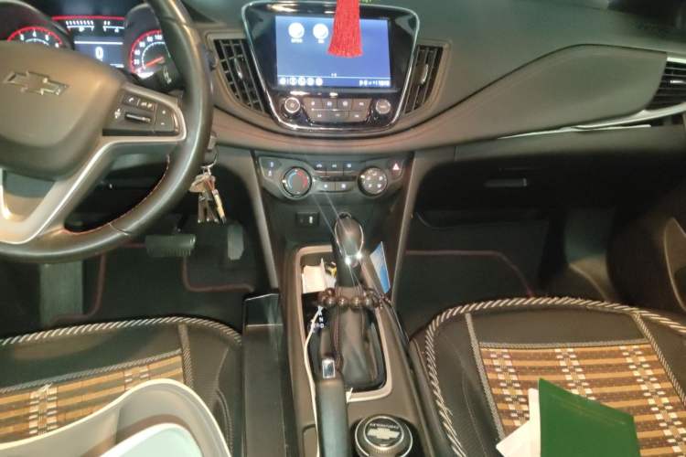 Used Chevrolet Monza 2020 Light Hybrid RS 330T Automatic Comfort Edition Audio And AC Panel