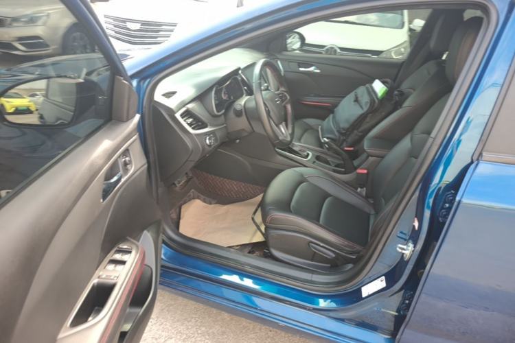 Used Chevrolet Monza 2020 Light Hybrid RS 330T Automatic Comfort Edition Driver Seat