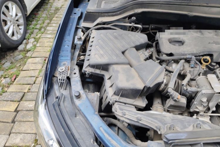 Used Chevrolet Monza 2020 Light Hybrid RS 330T Automatic Comfort Edition Engine Bay Right