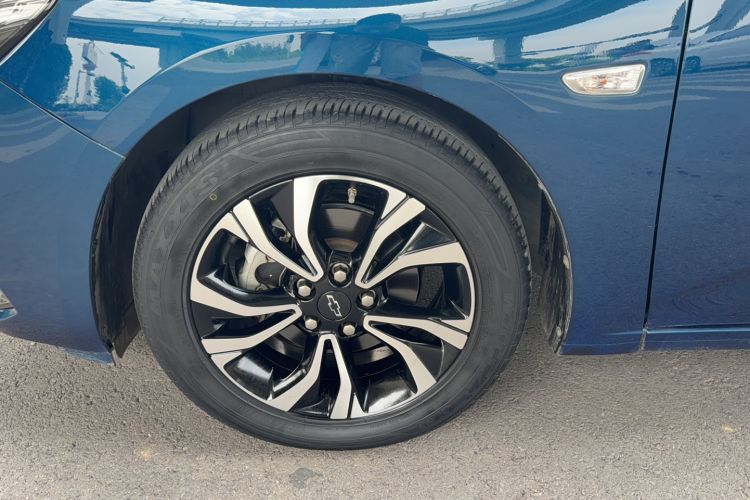 Used Chevrolet Monza 2020 Light Hybrid RS 330T Automatic Comfort Edition Exterior 3