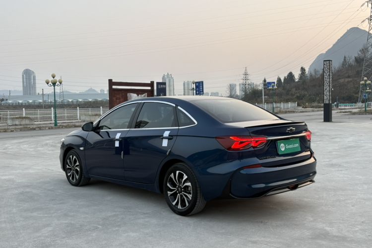 Used Chevrolet Monza 2020 Light Hybrid RS 330T Automatic Comfort Edition Exterior 9
