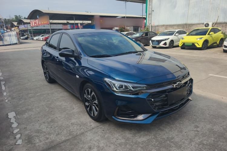 Used Chevrolet Monza 2020 Light Hybrid RS 330T Automatic Comfort Edition Front Right 45 Deg