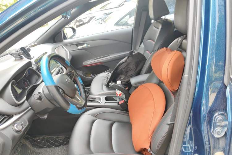 Used Chevrolet Monza 2020 Light Hybrid RS 330T Automatic Comfort Edition Left Front Seat