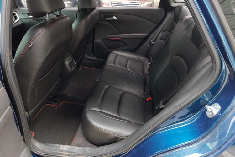 Used Chevrolet Monza 2020 Light Hybrid RS 330T Automatic Comfort Edition Left Rear Seat