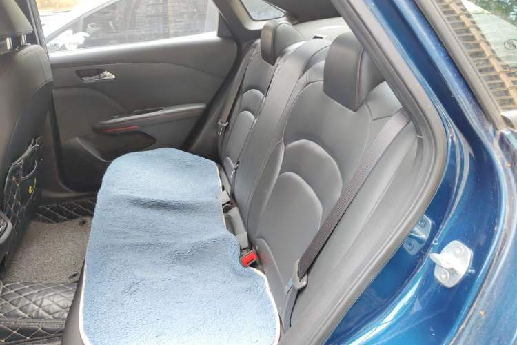 Used Chevrolet Monza 2020 Light Hybrid RS 330T Automatic Comfort Edition Left Rear Seat