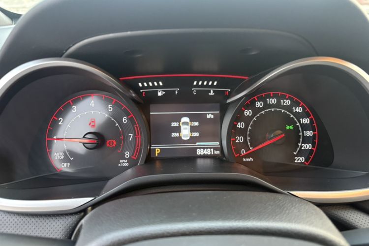 Used Chevrolet Monza 2020 Light Hybrid RS 330T Automatic Comfort Edition Odometer Close Up