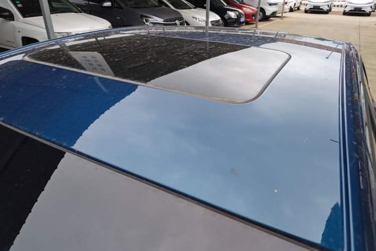 Used Chevrolet Monza 2020 Light Hybrid RS 330T Automatic Comfort Edition Roof