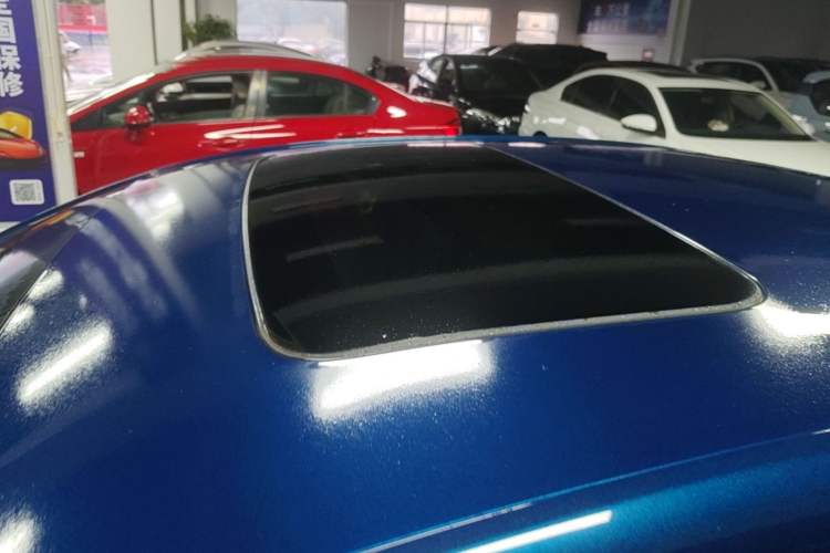 Used Chevrolet Monza 2020 Light Hybrid RS 330T Automatic Comfort Edition Roof
