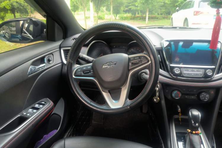 Used Chevrolet Monza 2020 Light Hybrid RS 330T Automatic Comfort Edition Steering Wheel