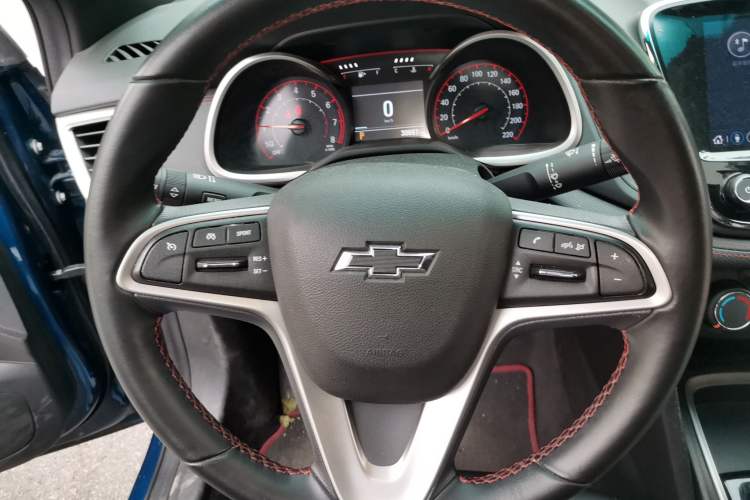Used Chevrolet Monza 2020 Light Hybrid RS 330T Automatic Comfort Edition Steering Wheel