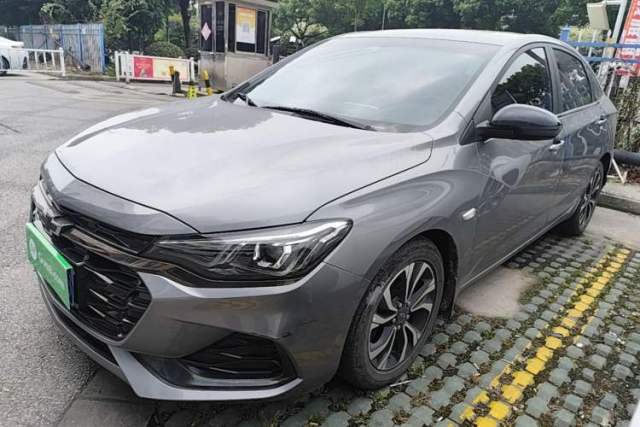 Ojetý Chevrolet Monza 2020 Light Hybrid RS 330T Automatic Comfort Edition