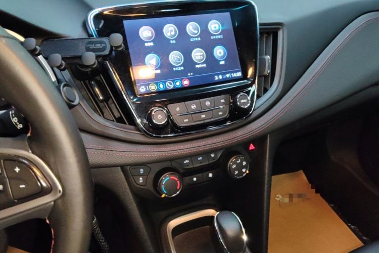 Used Chevrolet Monza 2020 Light Hybrid RS 330T Automatic Comfort Edition Audio And AC Panel