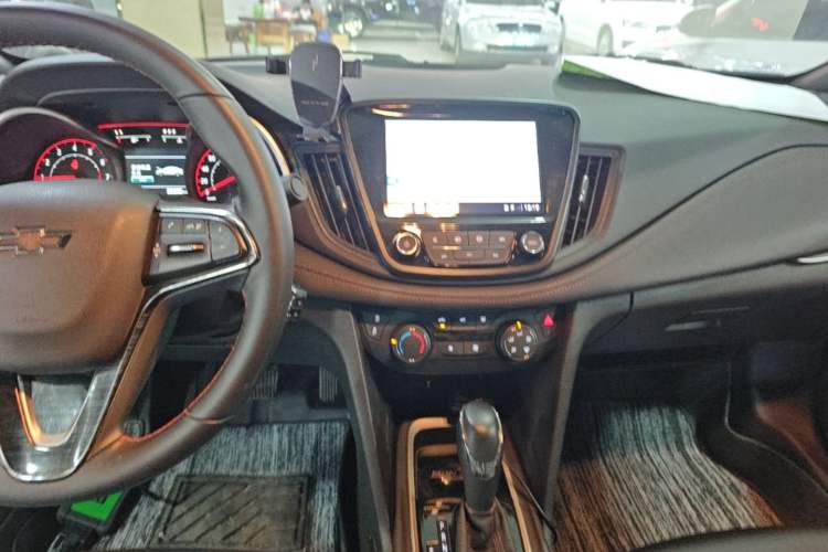 Used Chevrolet Monza 2020 Light Hybrid RS 330T Automatic Comfort Edition Audio And AC Panel