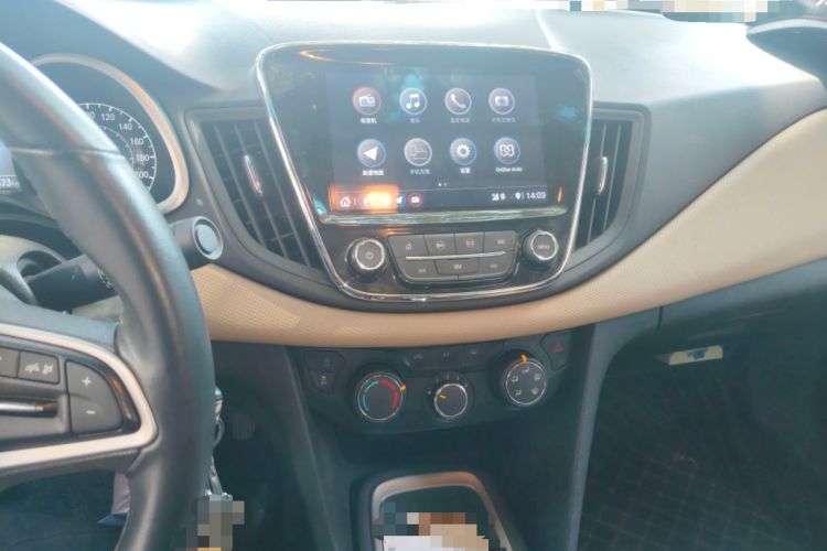 Used Chevrolet Monza 2020 320 Automatic Enjoyment Edition Audio And AC Panel