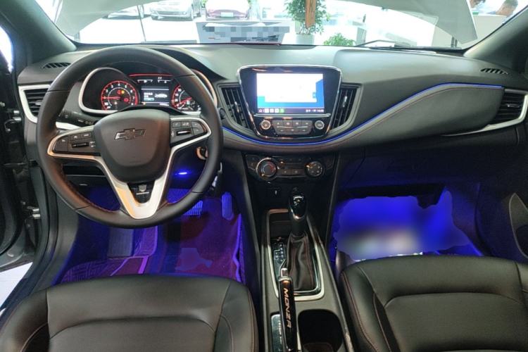 Used Chevrolet Monza 2020 Light Hybrid RS 330T Automatic Comfort Edition Center Console
