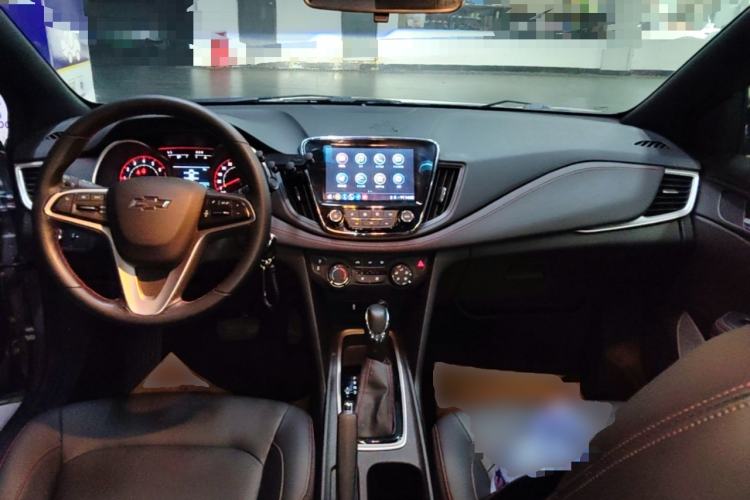 Used Chevrolet Monza 2020 Light Hybrid RS 330T Automatic Comfort Edition Center Console