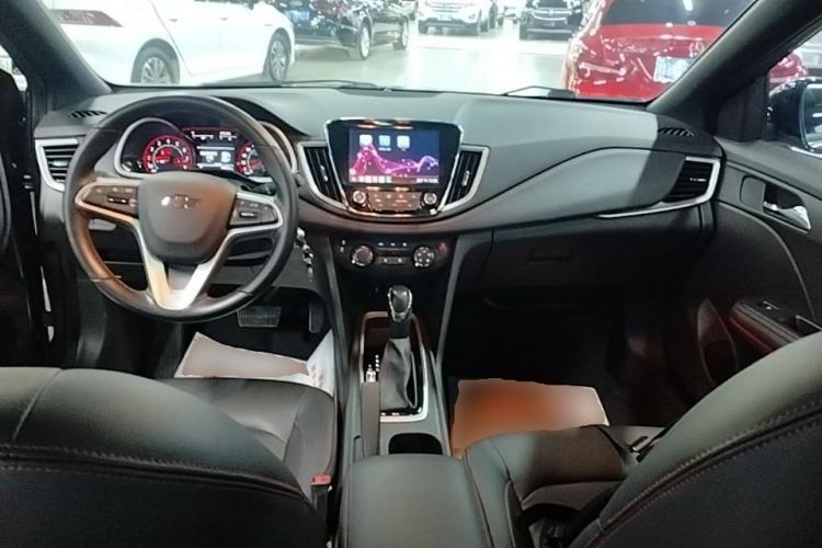 Used Chevrolet Monza 2020 Light Hybrid RS 330T Automatic Comfort Edition Center Console